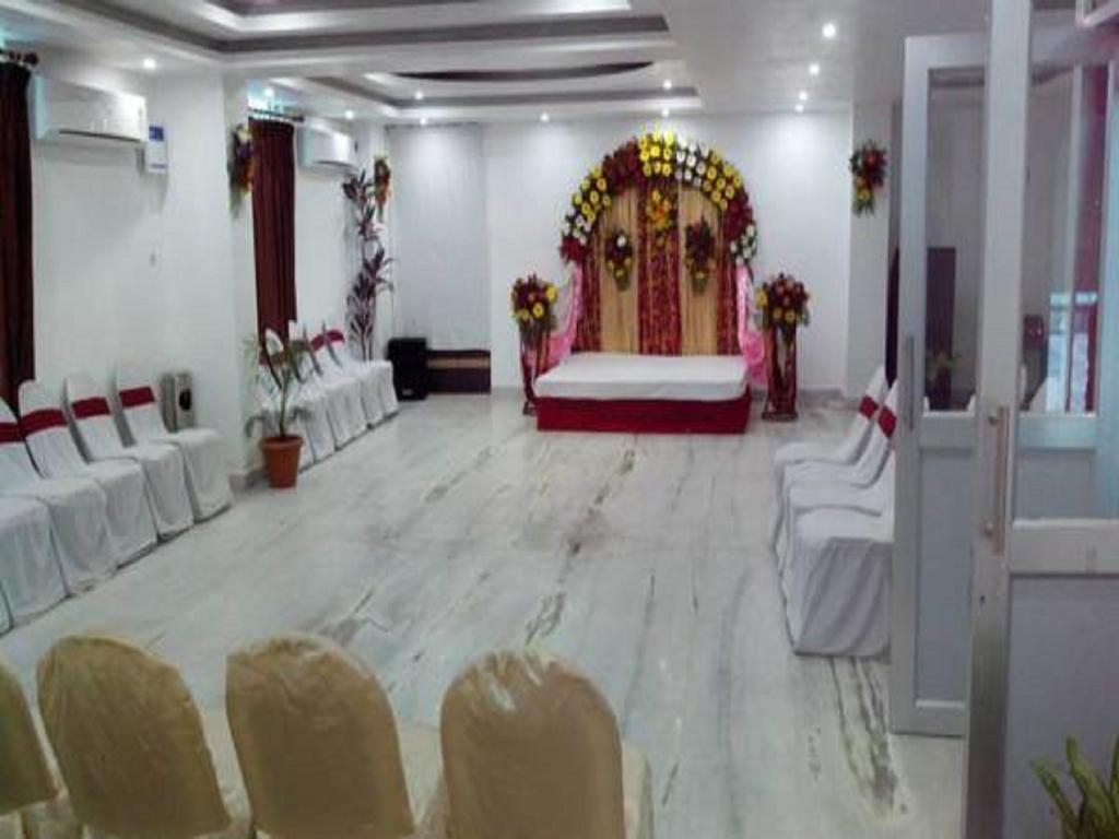 Hotel Sunview Dispur Екстериор снимка