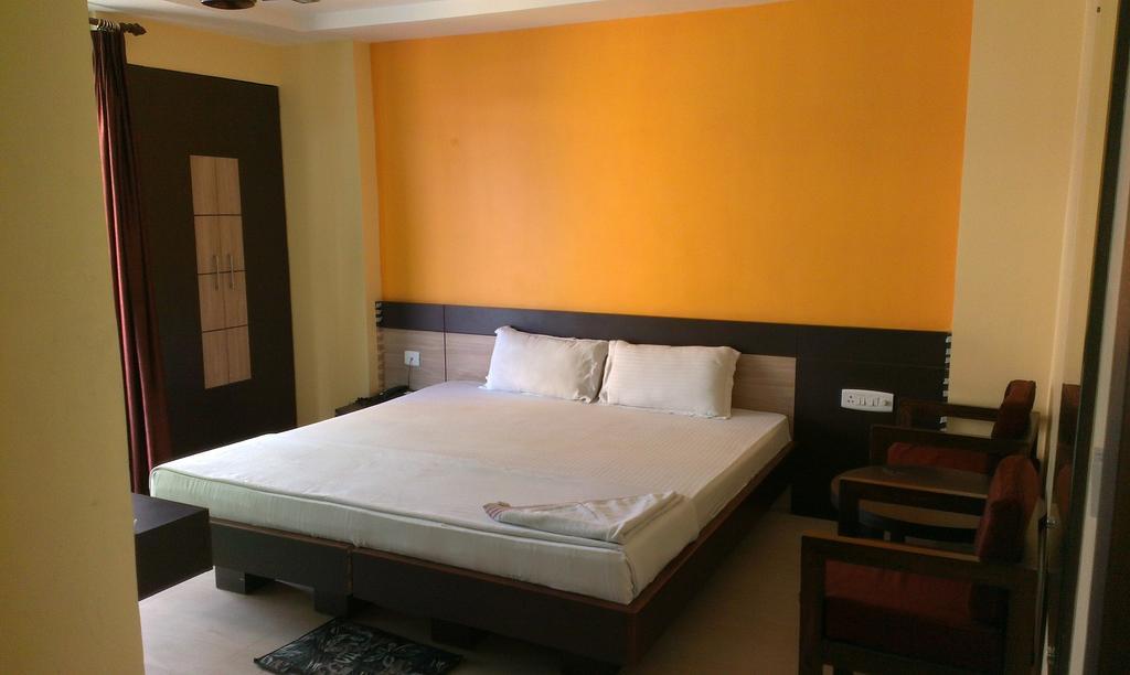 Hotel Sunview Dispur Стая снимка